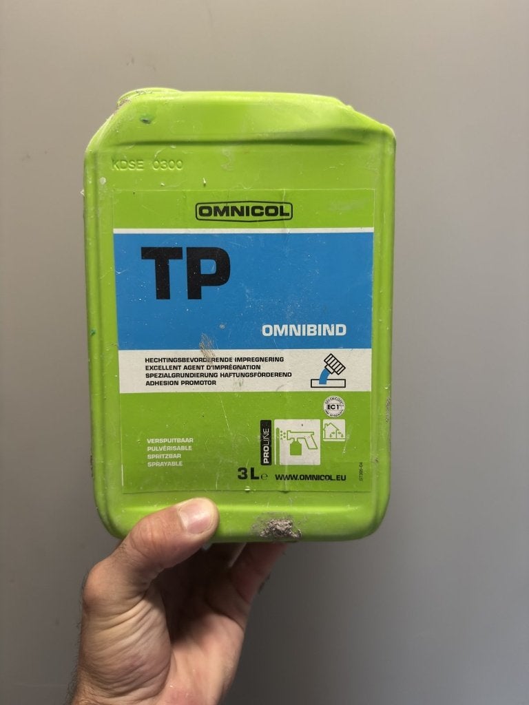 Omnicol TP hechtprimer 3 L, deels gebruikt, Doe-het-zelf en Verbouw, Overige materialen, Gebruikt, 15 m² of meer, Ophalen
