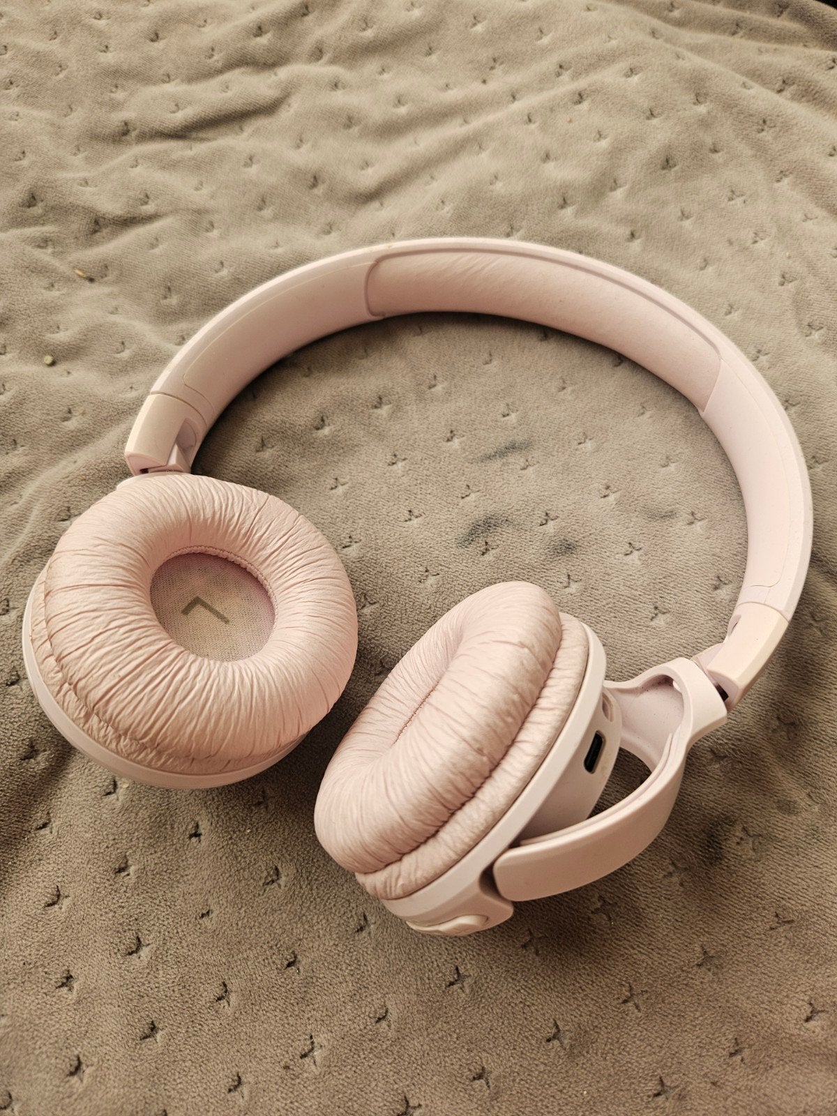 JBL Tune 510BT draadloze on-ear koptelefoon - Roze, Draadloos, JBL, Roze, On-ear