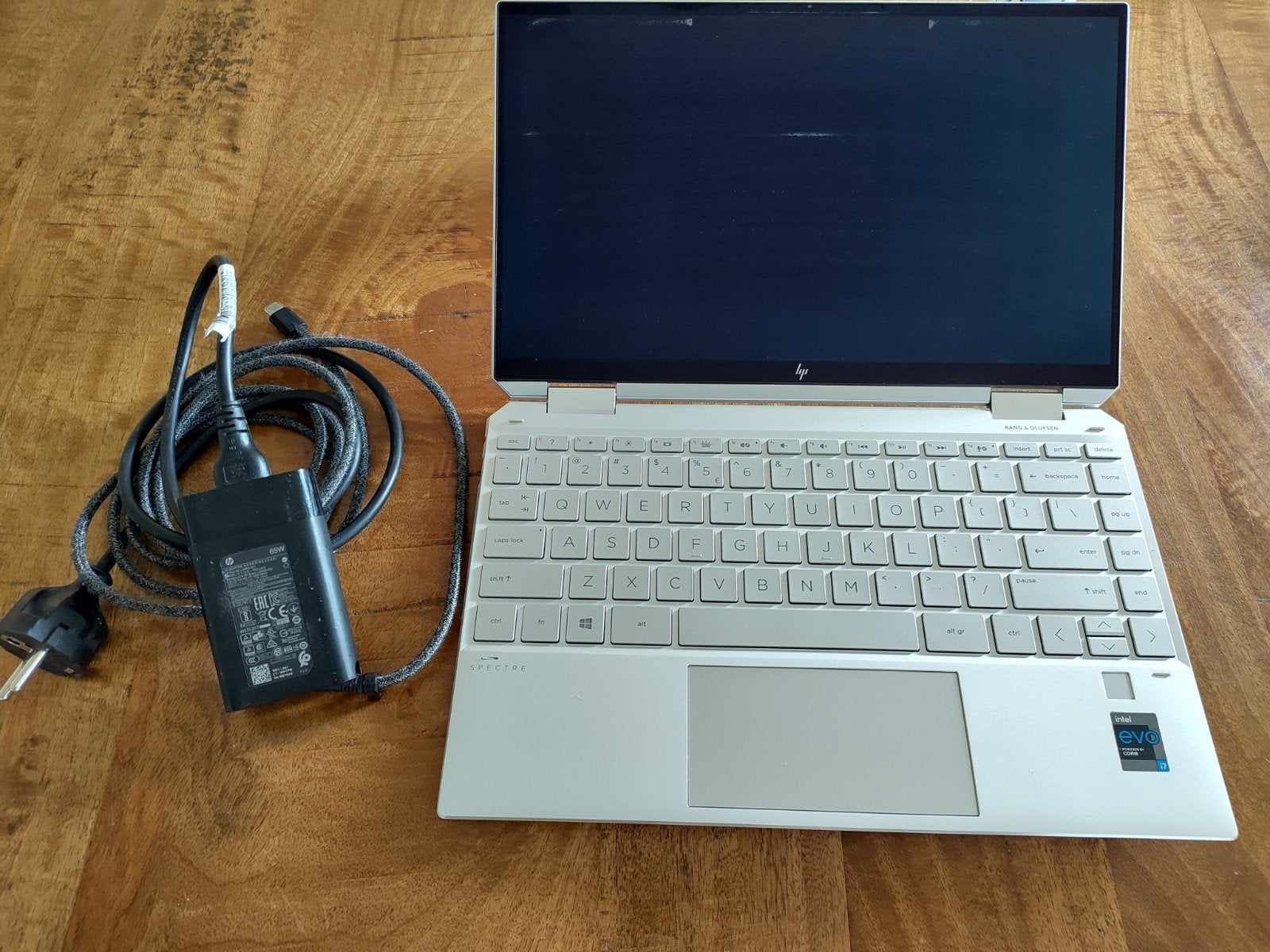 HP Spectre x360 13 OLED, touchscreen i7, 16GB RAM, 256GB SSD, Intel Core i7-1165G7, 256 GB, 2 tot 3 Ghz, Qwerty