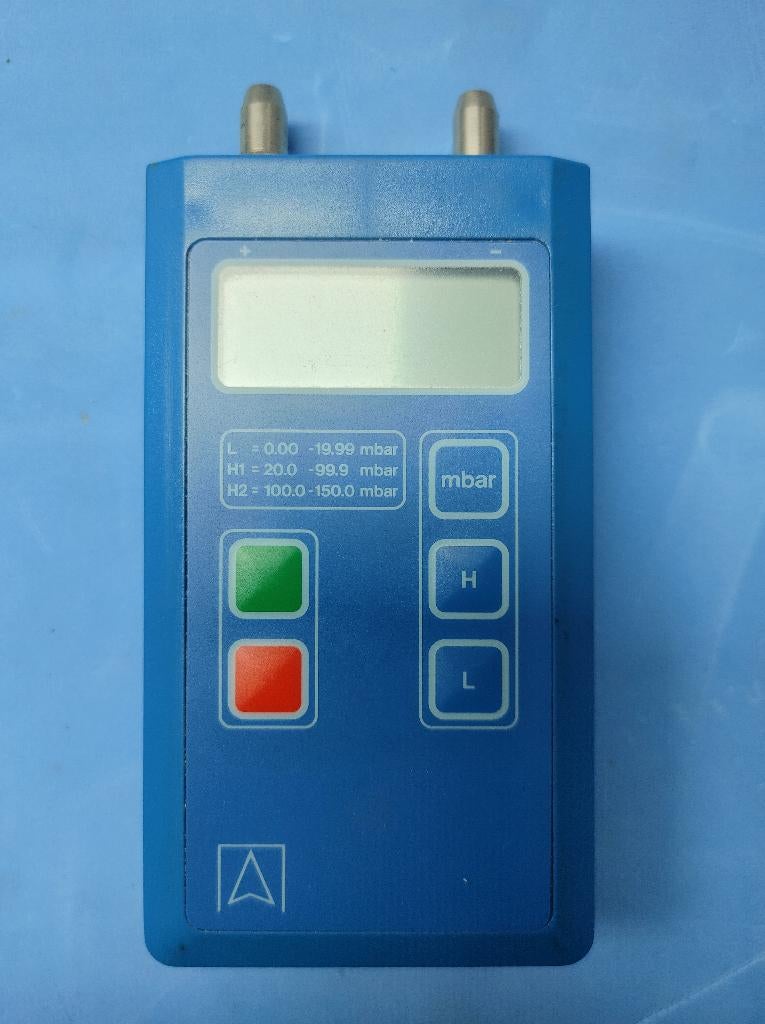 Blauwe lijn s2401 drukverschilmeter tot 150 mbar, Doe-het-zelf en Verbouw, Meetapparatuur, Ophalen of Verzenden, Gebruikt, Druk