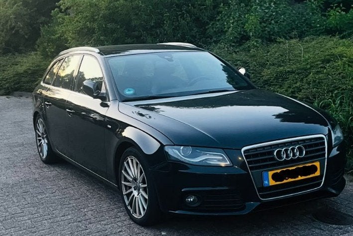 Audi A4 2.0 TDI S-line / leer / stoelverwarming, Voorwielaandrijving, Zwart, 4 cilinders, A4
