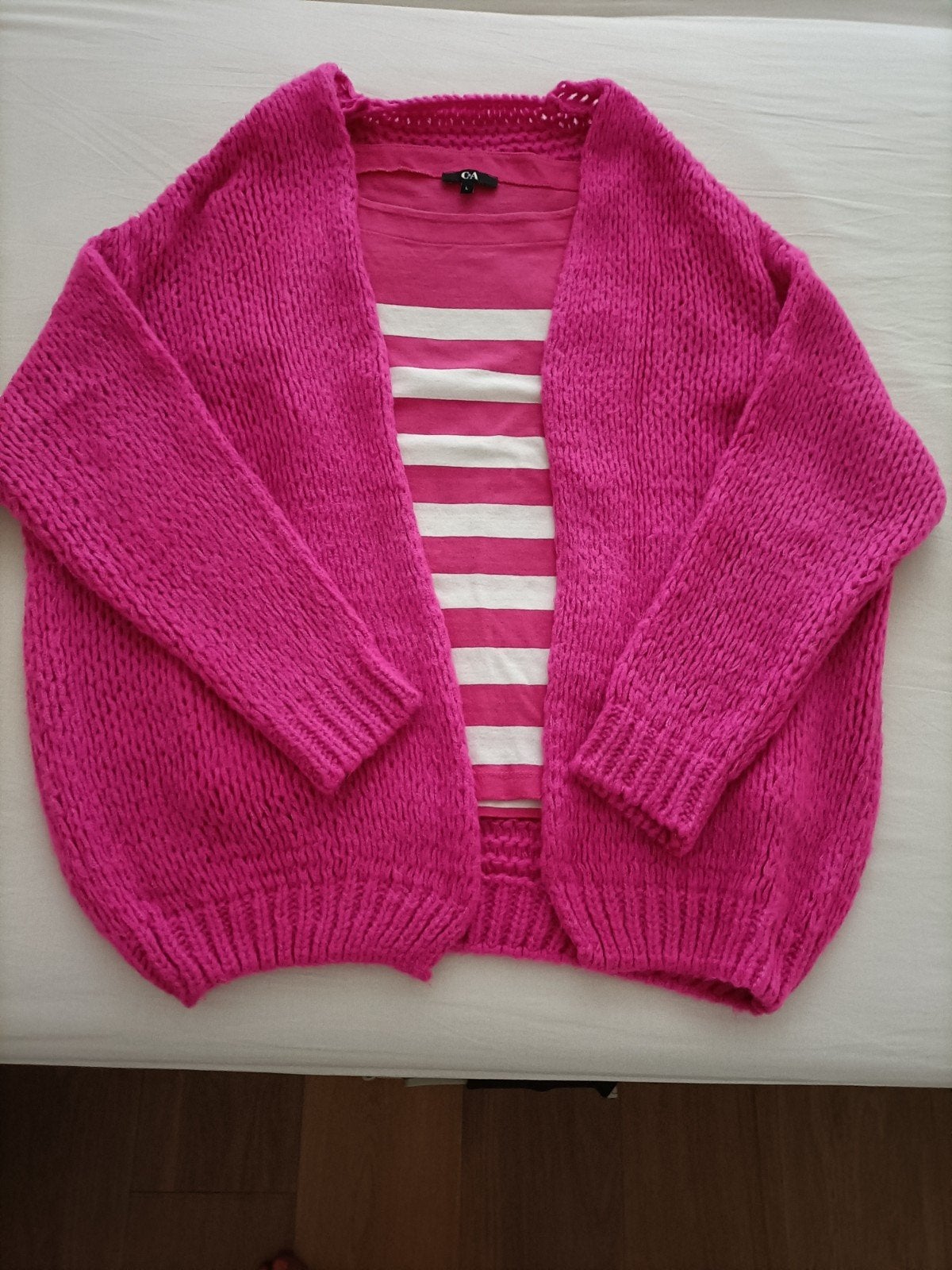Leuk vest met Tshirt, Ophalen of Verzenden, Gedragen, Maat 38/40 (M), Roze