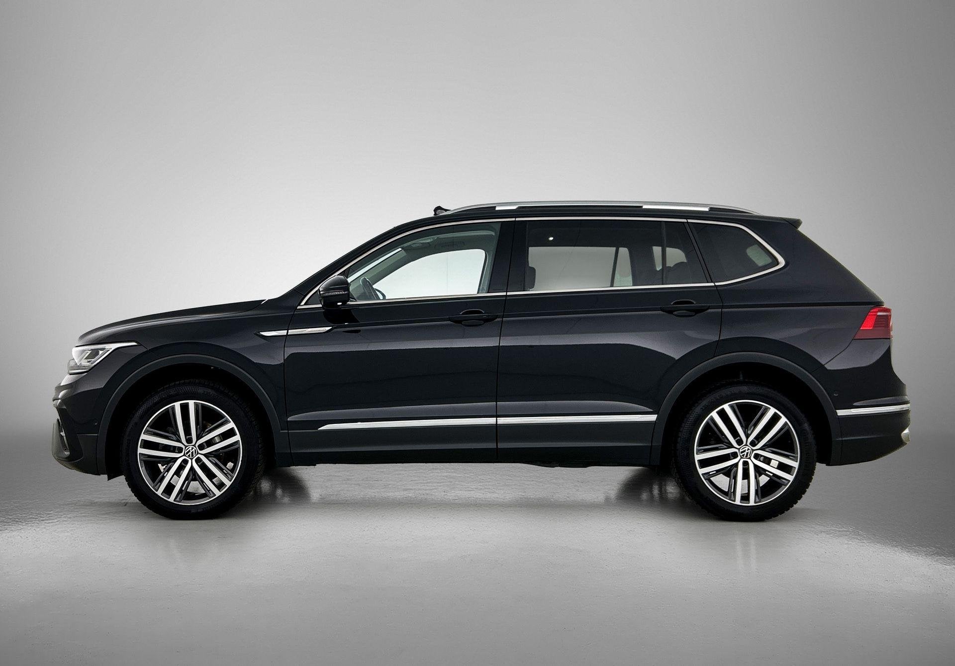 Volkswagen Tiguan Allspace 1.5 TSI DSG Life Business | Panor, Auto's, 12 maanden, 15 km/l, 4 cilinders, Zwart
