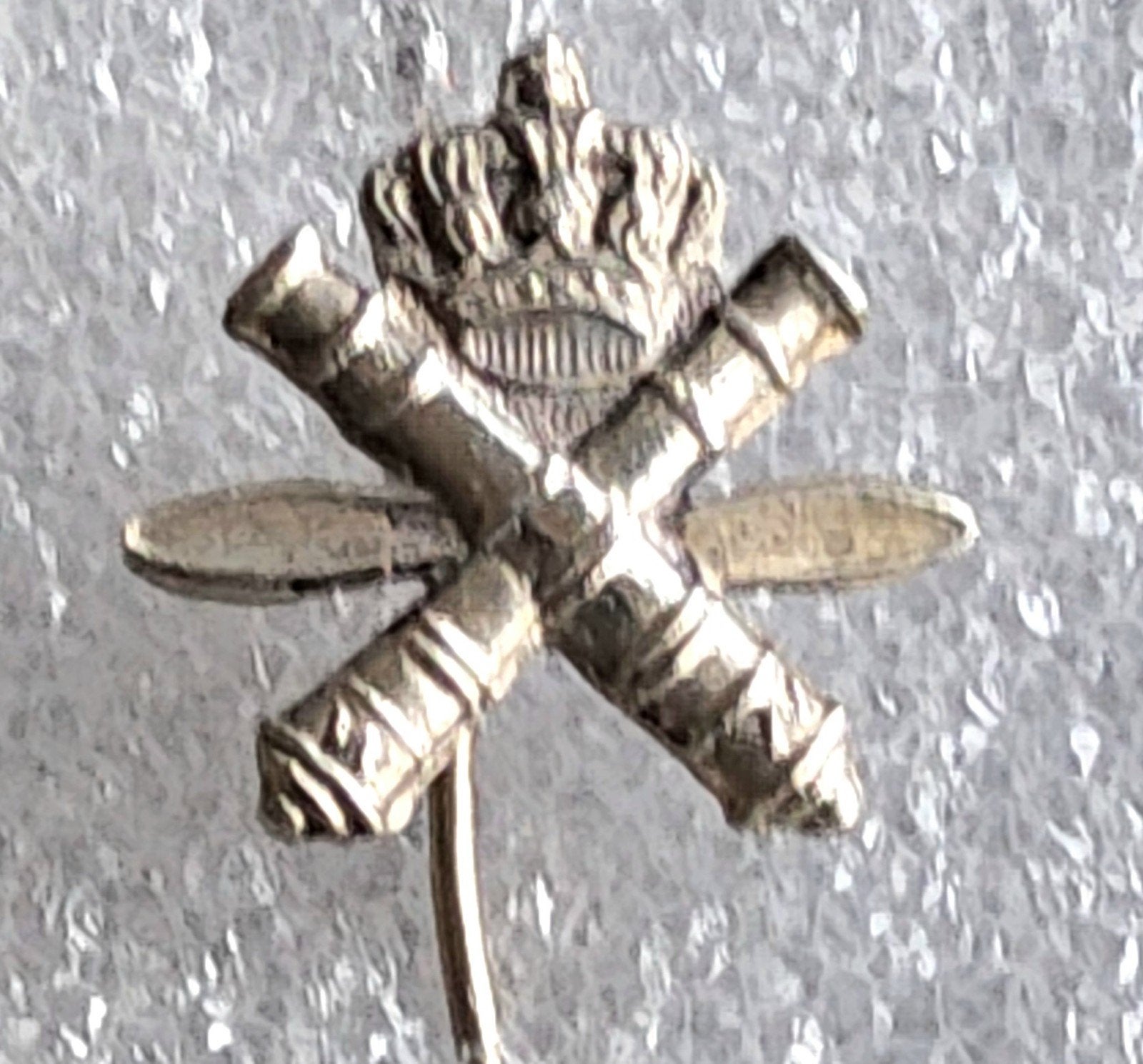 Speldje Korps Luchtdoelartillerie Koninklijke Landmacht, Verzamelen, Ophalen of Verzenden, Gebruikt, Overige onderwerpen, Speldje of Pin
