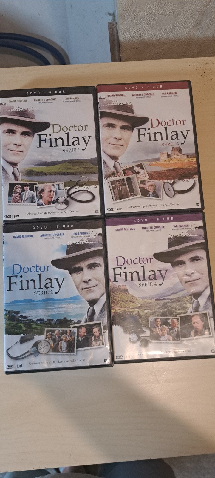 Doctor Finlay - Seizoen 1, 2, 3 & 4 (DVD Boxen), Cd's en Dvd's, Dvd's | Tv en Series, Ophalen of Verzenden