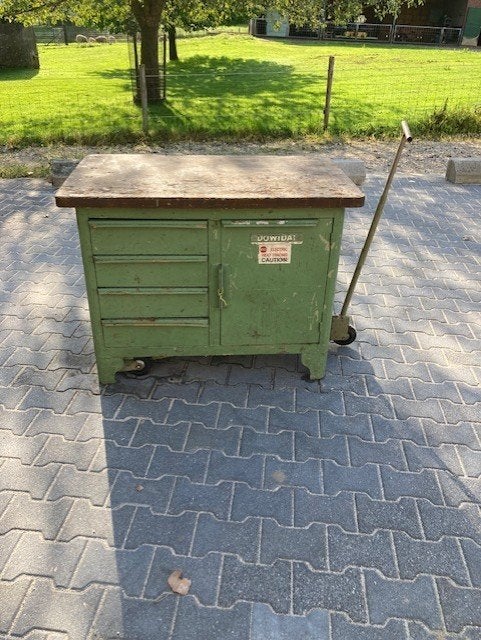 Vintage Dowidat Werkbank/Gereedschapswagen met Wielen