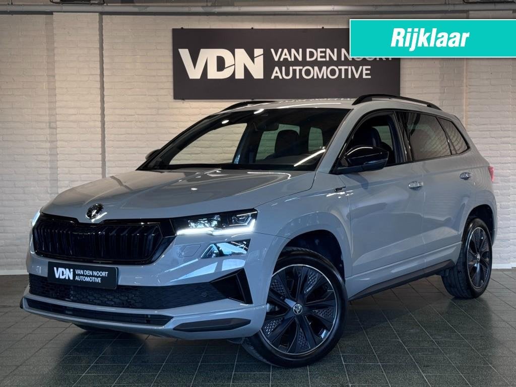 Skoda KAROQ 1.5 TSI ACT Sportline Business DSG Virtual Camer, Auto's, Automaat, Karoq, Bedrijf, SUV of Terreinwagen