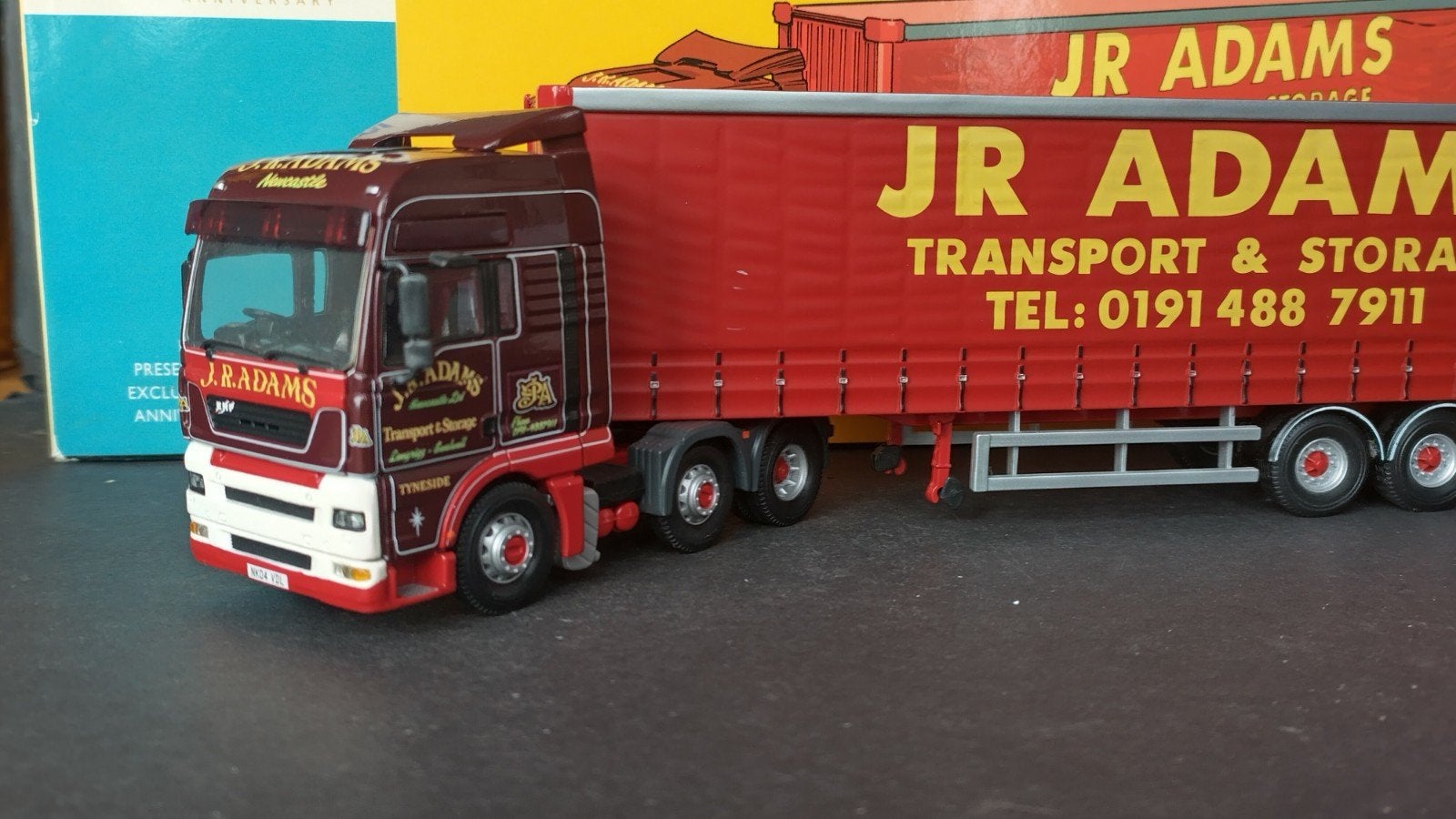 Erf Ect Olympic Curtainside J.R. Adams 1:50 Corgi Pol, Hobby en Vrije tijd, Modelauto's | 1:50, Corgi, ., Nieuw, Bus of Vrachtwagen