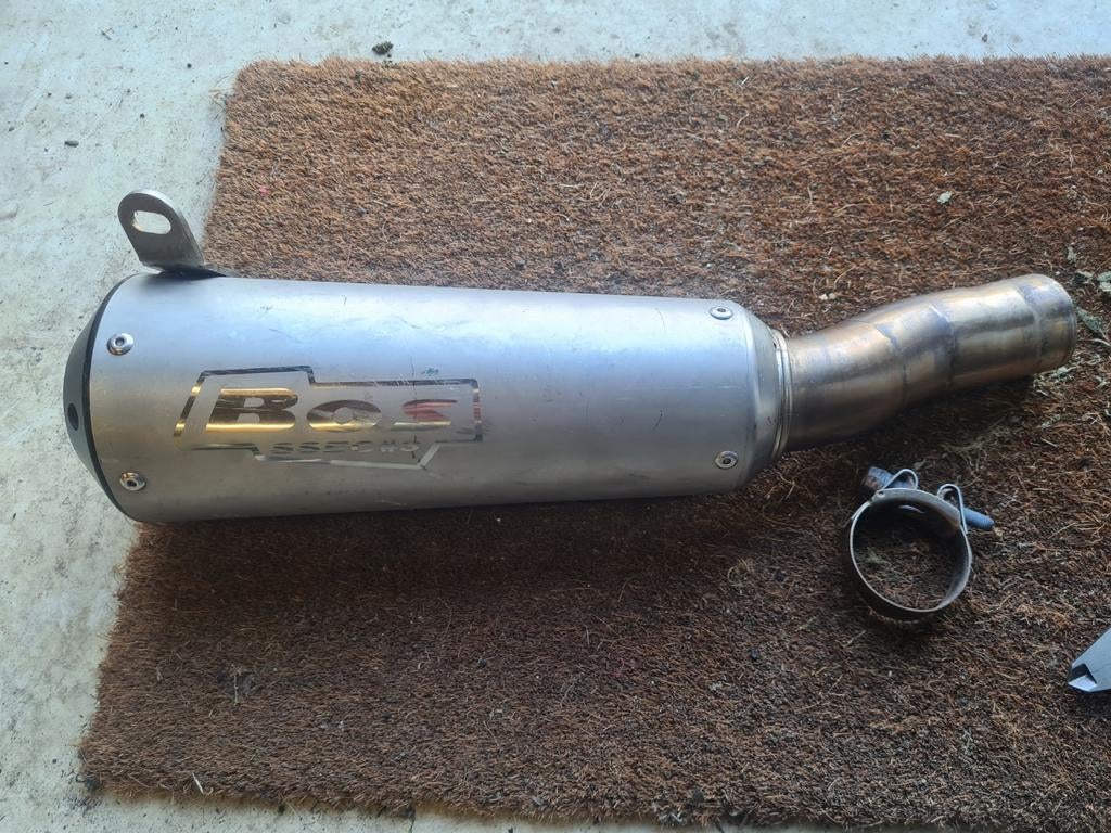 Bos SSEC#3 demper 45mm aansluiting.

In nette staat., Motoren, Ophalen of Verzenden, Gebruikt