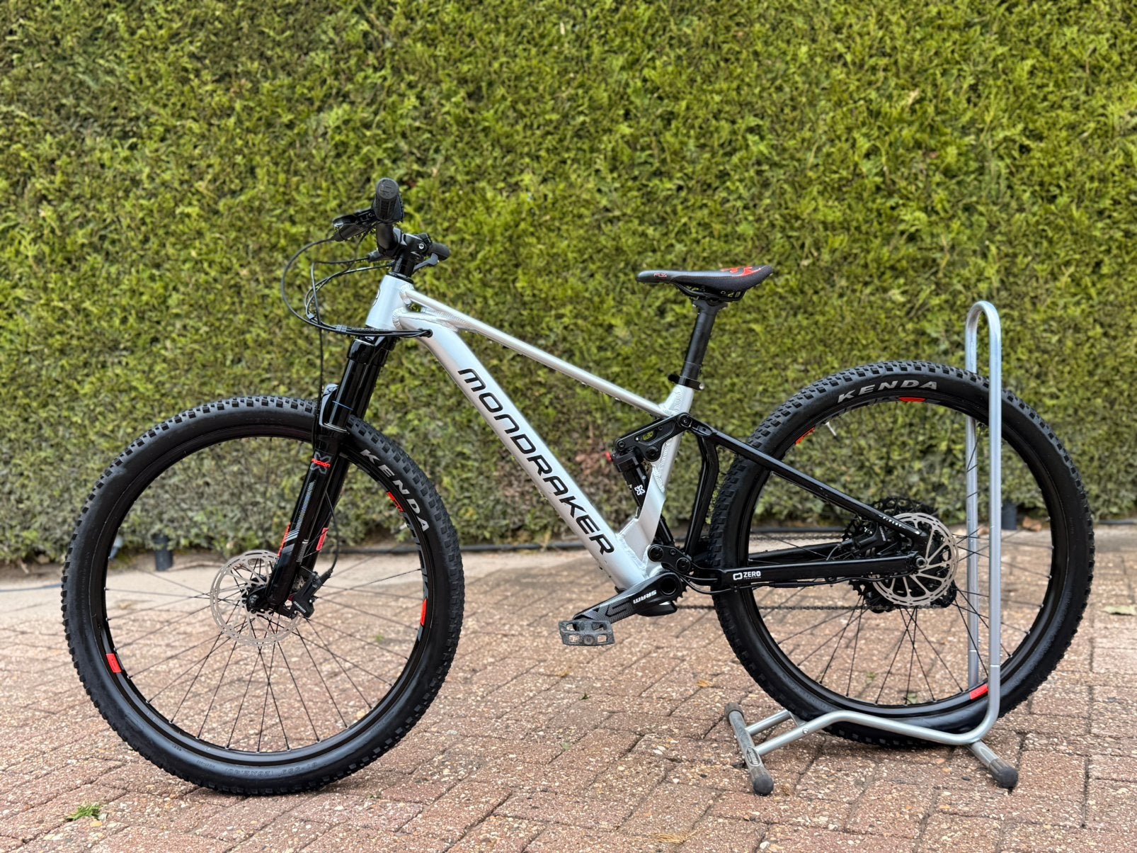 Mondraker jeugd e-mtb mountainbike F-play 26 inch, Fietsen en Brommers, Fietsen | Mountainbikes en ATB, Minder dan 45 cm, Ophalen