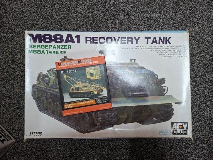 AFV Club M88A1 Recovery Tank met Voyager PE Set, Ophalen of Verzenden