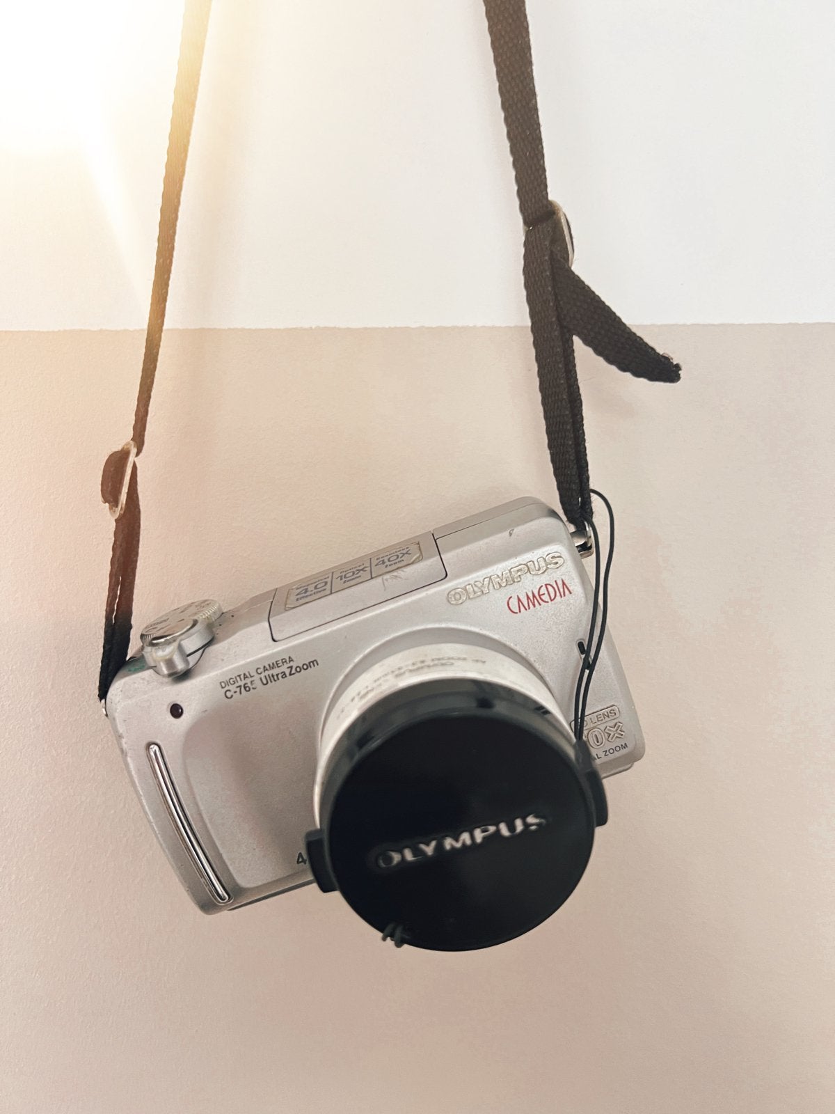 Olympus Camedia C-765 Ultra Zoom vintage Y2K digitale camera, Audio, Tv en Foto, Fotocamera's Digitaal, Ophalen of Verzenden, Zo goed als nieuw