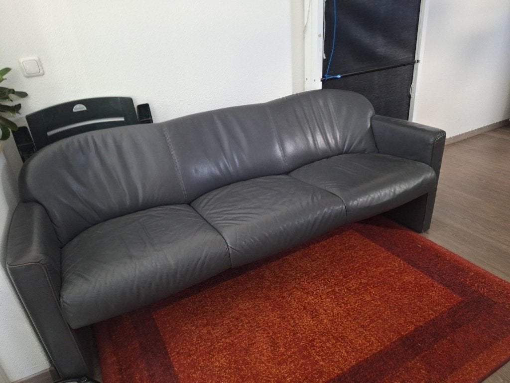 3-zitsbank, grijs leer, zitdiepte 50 cm, breedte 190 cm, Huis en Inrichting, Banken | Bankstellen, Ophalen, Gebruikt, Minder dan 75 cm