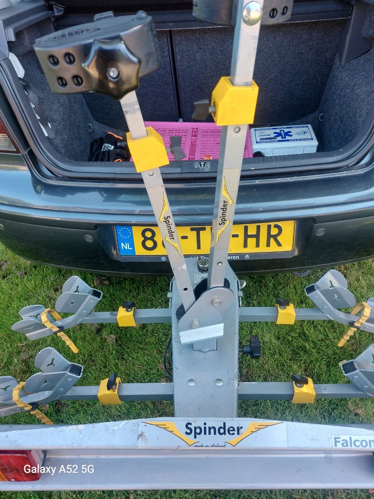 Spinder fietsendrager voor 2fietsen, Ophalen, Elektrische fiets, Zo goed als nieuw, 2 fietsen