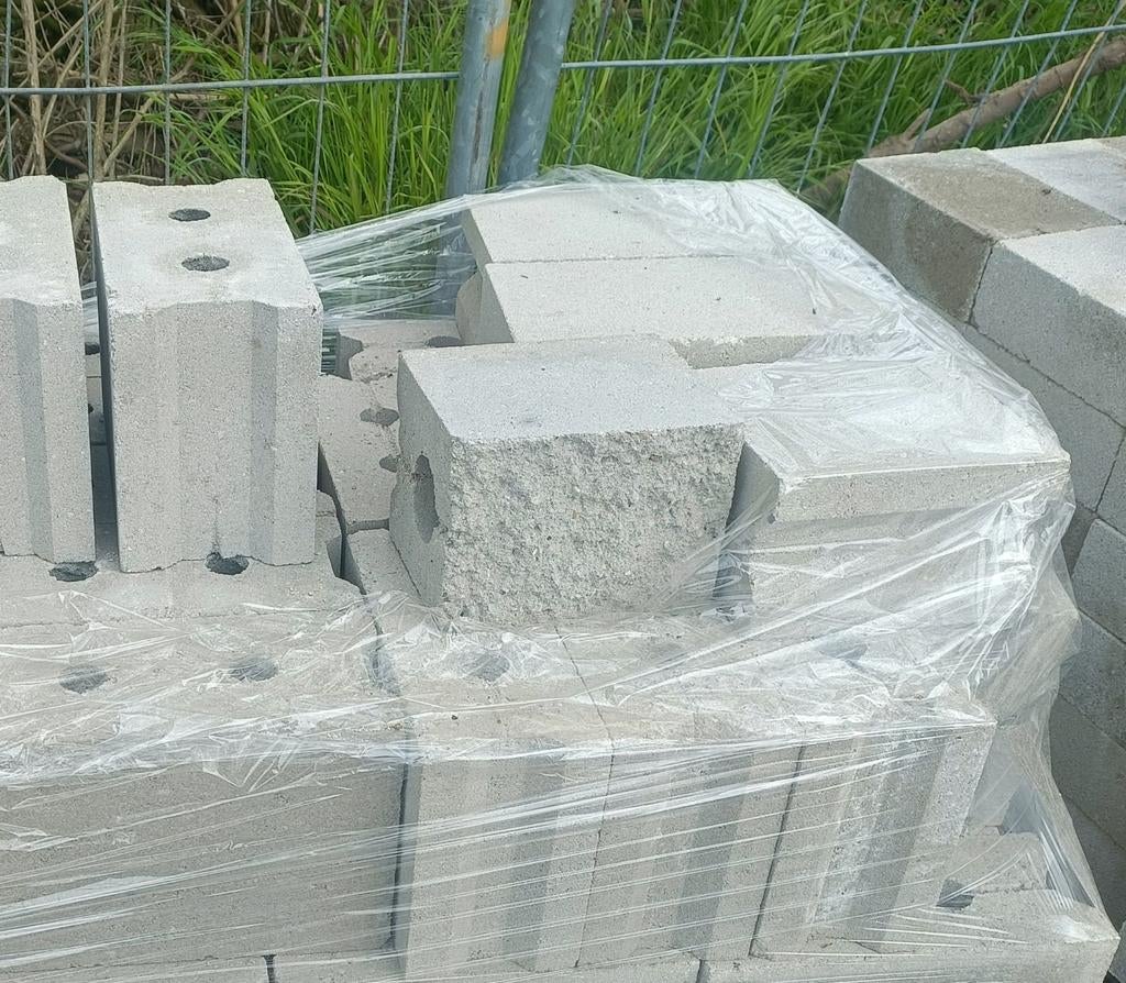 Beton stenen - 14x19x29cm - 12 stuks, Ophalen, Nieuw, Beton
