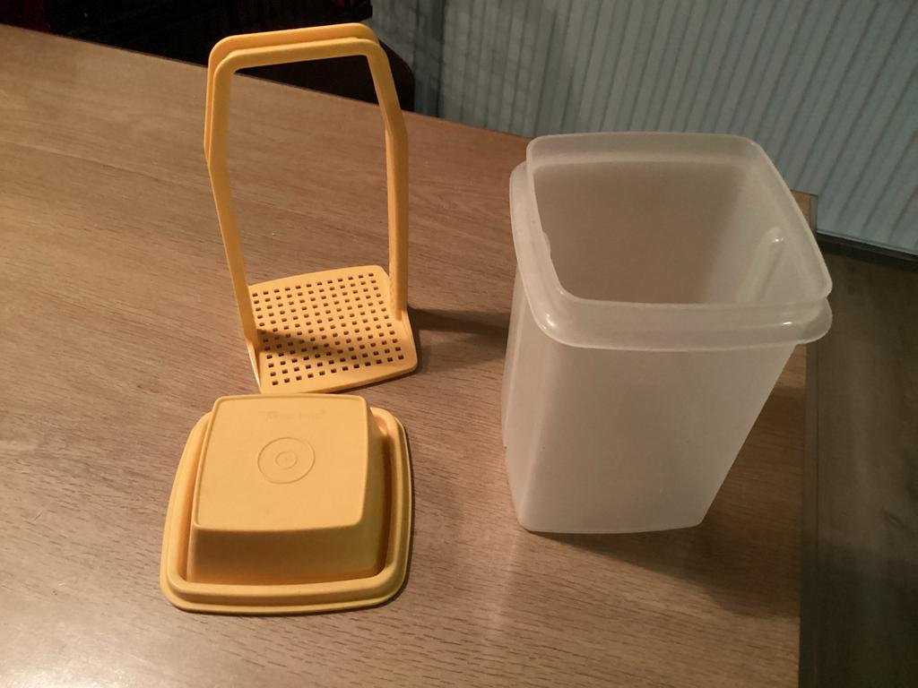 Tupperware Zuurpot / Augurkenpot, Huis en Inrichting, Keuken | Tupperware, Gebruikt, Bak of Kom, Geel, Ophalen of Verzenden