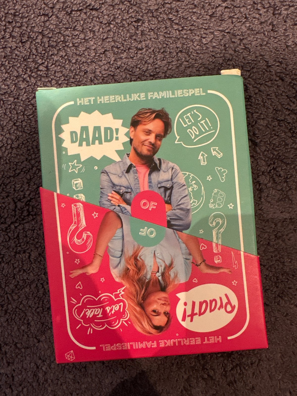 Het Heerlijke Familiespel: Daad! Of Praat!, Drie of vier spelers, Ophalen of Verzenden, Nieuw