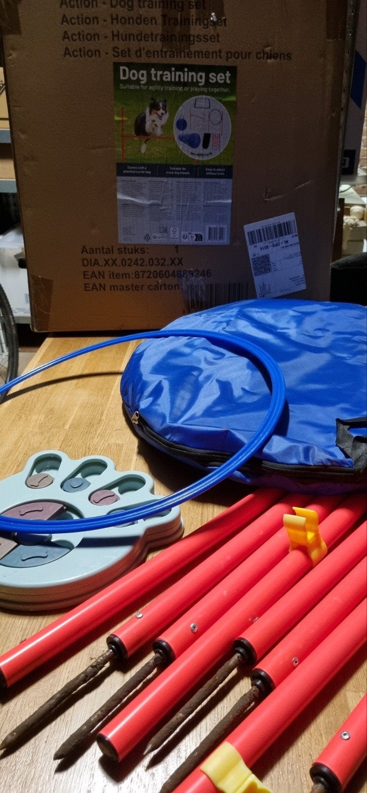 Hond training set, Ophalen