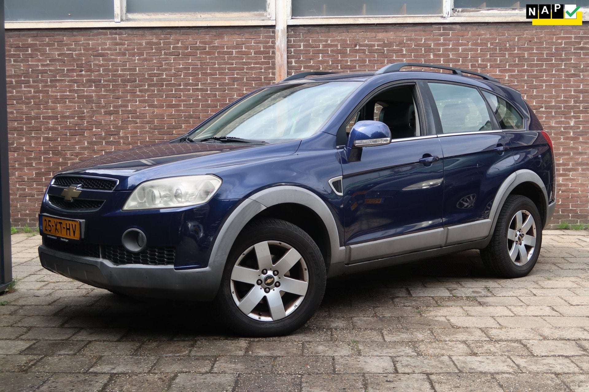 Chevrolet Captiva 2.4i Executive *Rijklaarprijs *7Persoons *, 136 pk, Gebruikt, Zwart, 4 cilinders