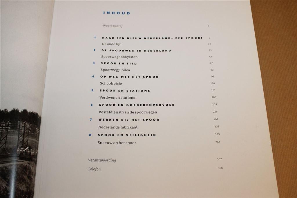 Het Grote Spoor Boek — 175 Jaar Spoorwegen in NL, Verzamelen, Gebruikt, -, Tram, -