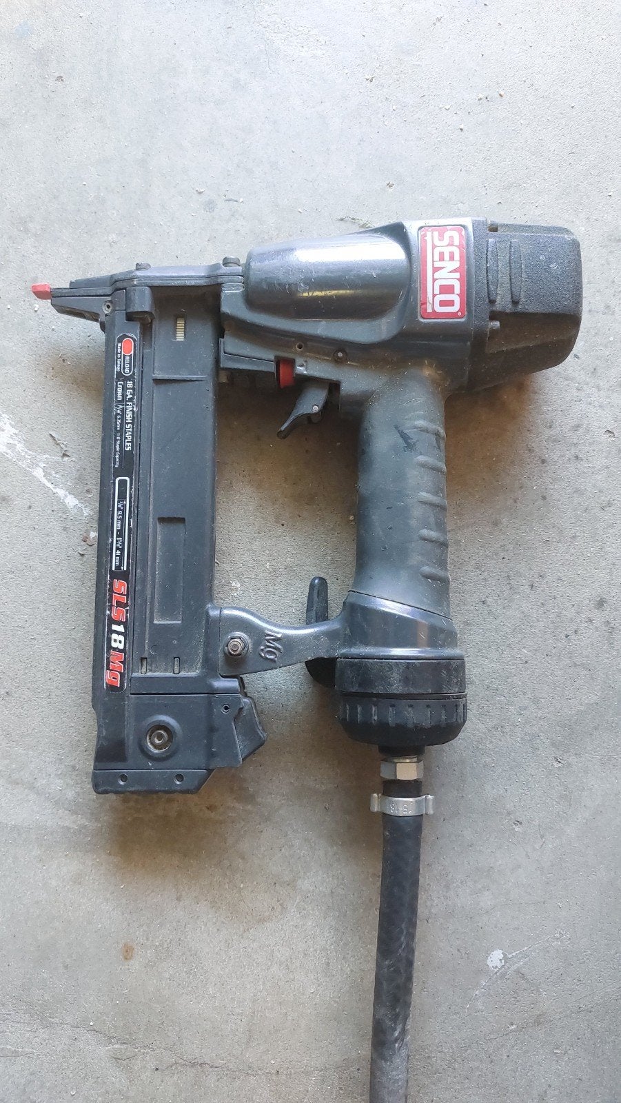 Senco SLS18MG Tacker / Nietmachine met nietjes, Ophalen, Gebruikt, Tacker/nietmachine, Overige merken