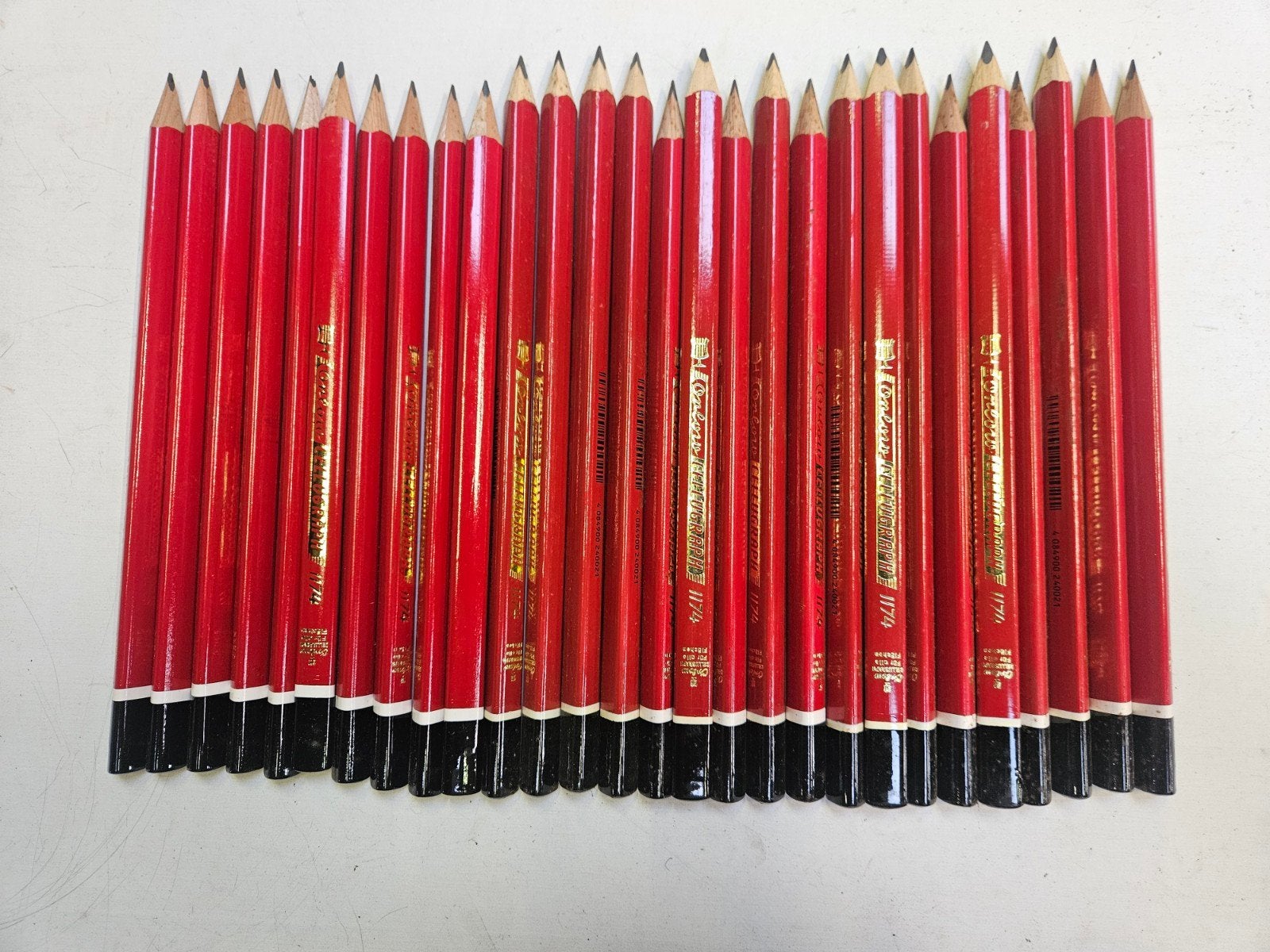 28x tegelzetterspotlood Lyra orlow 1174, Onbekend, Ophalen of Verzenden, Zo goed als nieuw, Onbekend