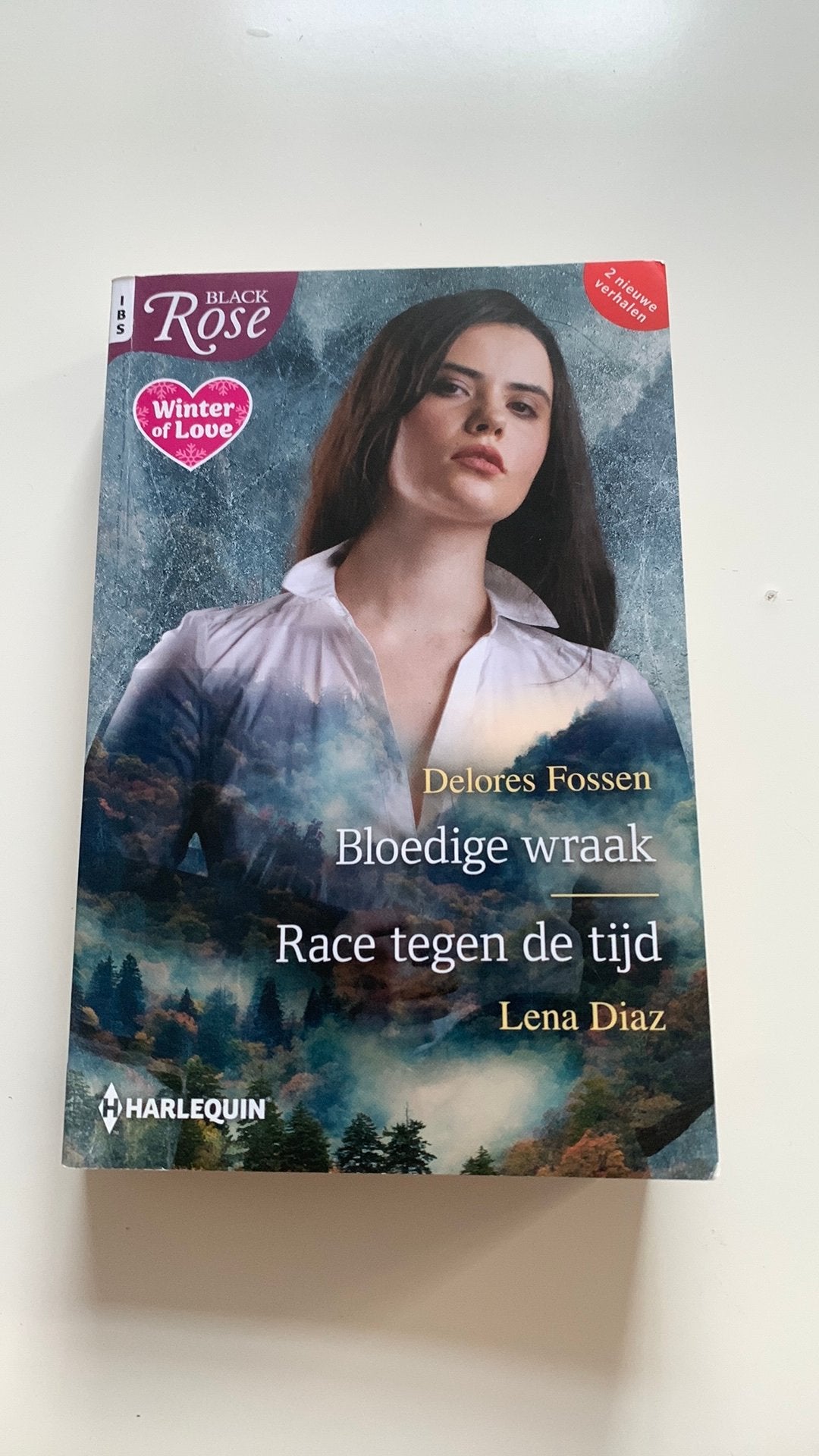 Black rose Harlequin 2026 1-1, Boeken, Ophalen of Verzenden, Zo goed als nieuw