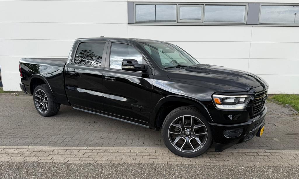 Dodge Ram 1500 Hemi 5.7  L Laramie INC BTW, Automaat, Zwart, Leder, Bedrijf