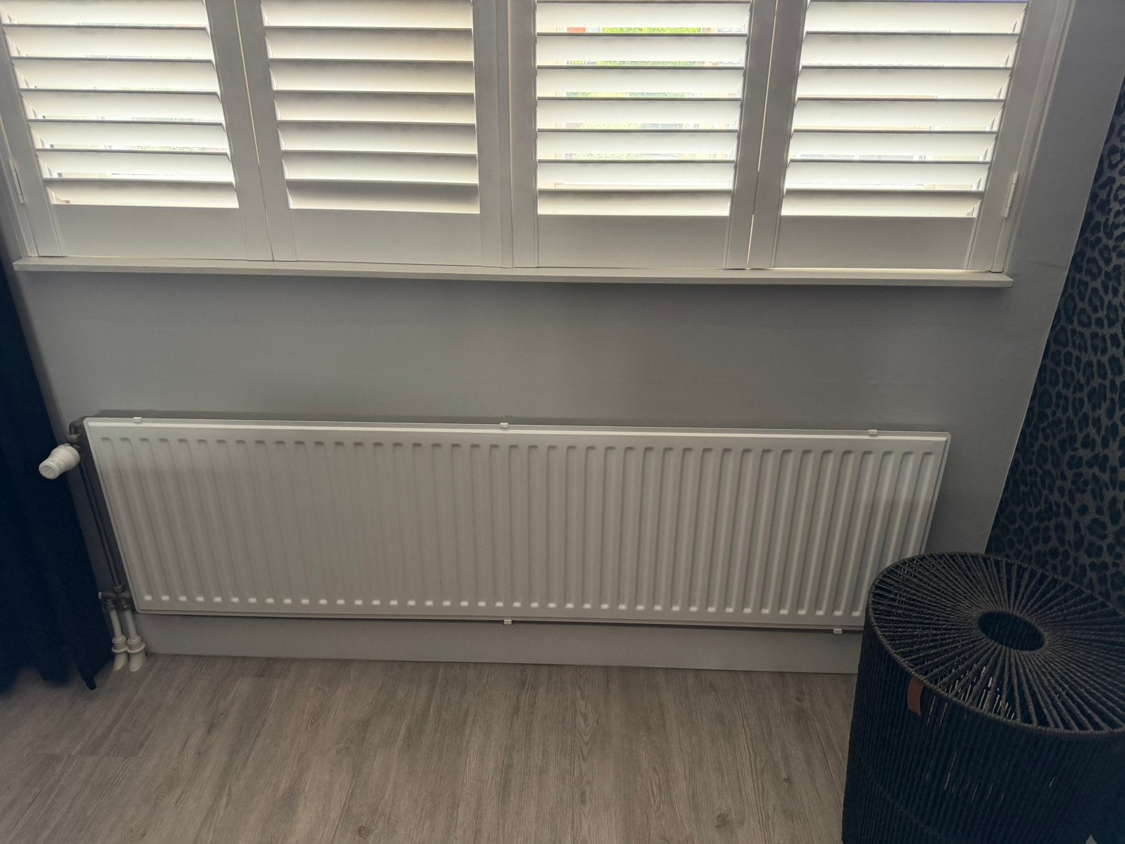 Verwarming Radiator 3 stuks incl toebehoren, Ophalen, Zo goed als nieuw, Radiator, 30 tot 80 cm
