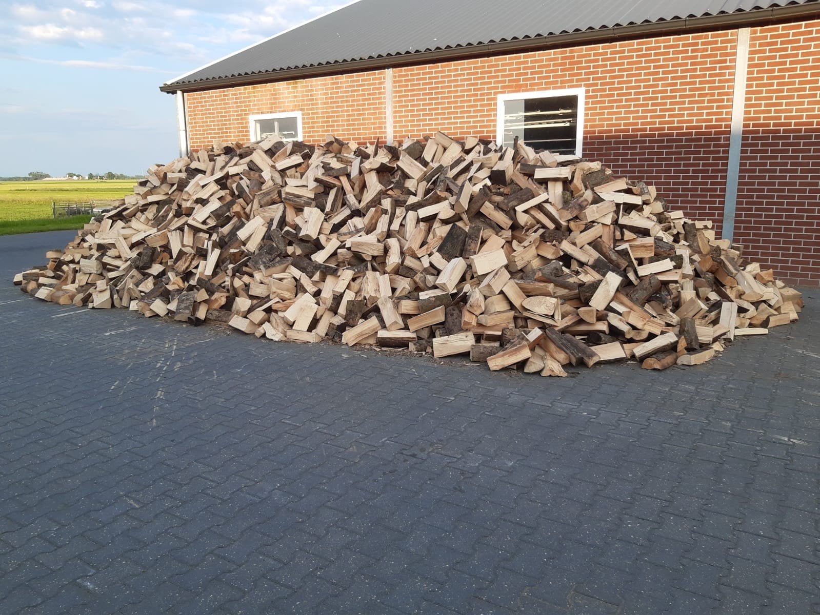 Haardhout, brandhout, kachelhout, stookhout, openhaardhout, 6 m³ of meer, Ophalen, Eikenhout, Blokken