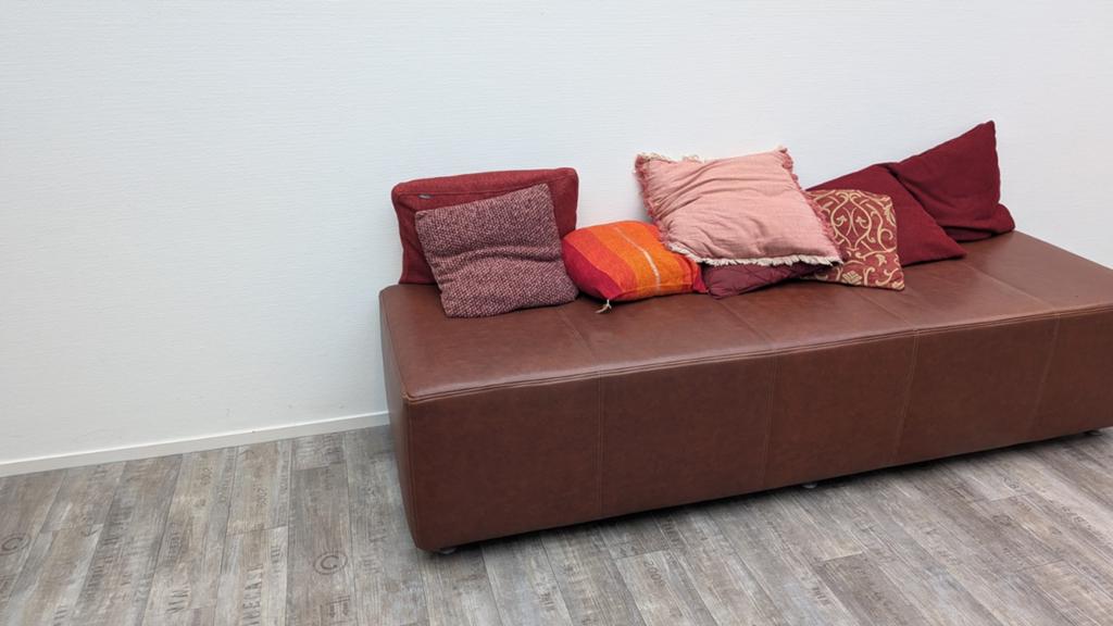 Eettafelbank/ bank/ hocker 220 cm, Ophalen