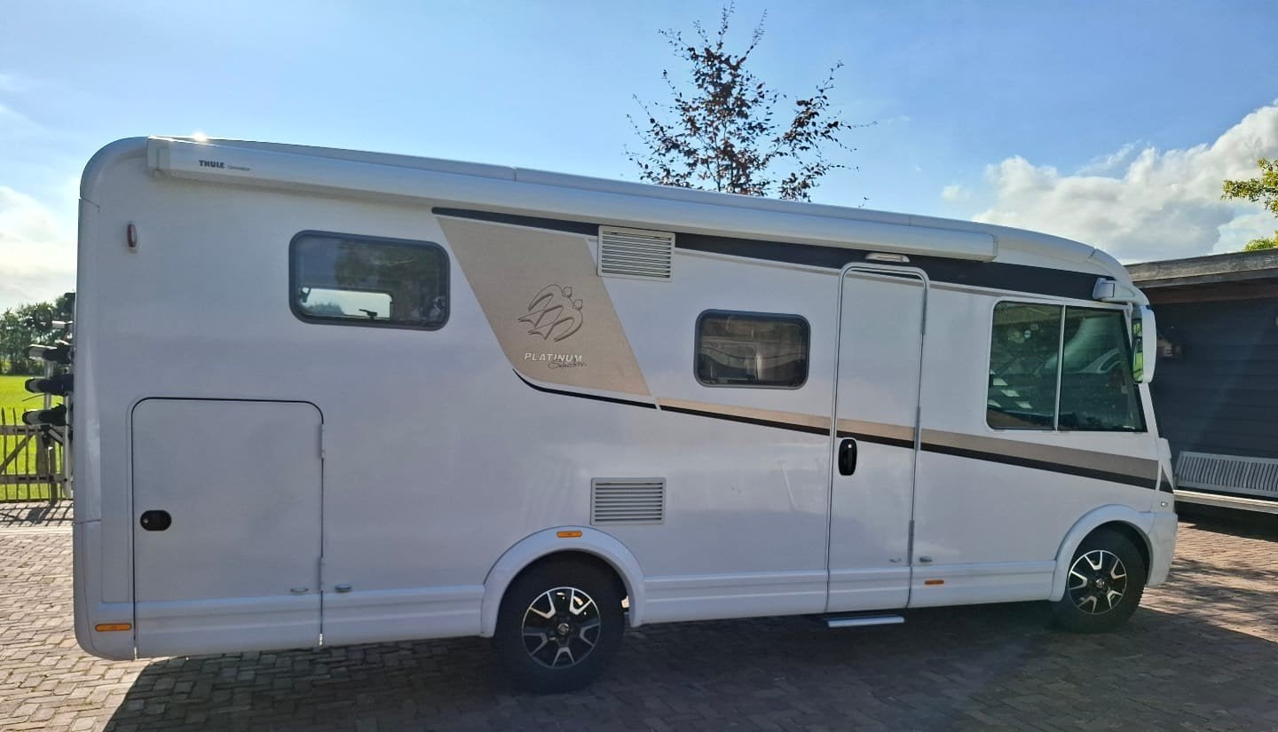 Camper KNAUS Platinum Selection MEG 650 integraal Brijbewijs, Integraal, Fiat, 6 tot 7 meter, Particulier
