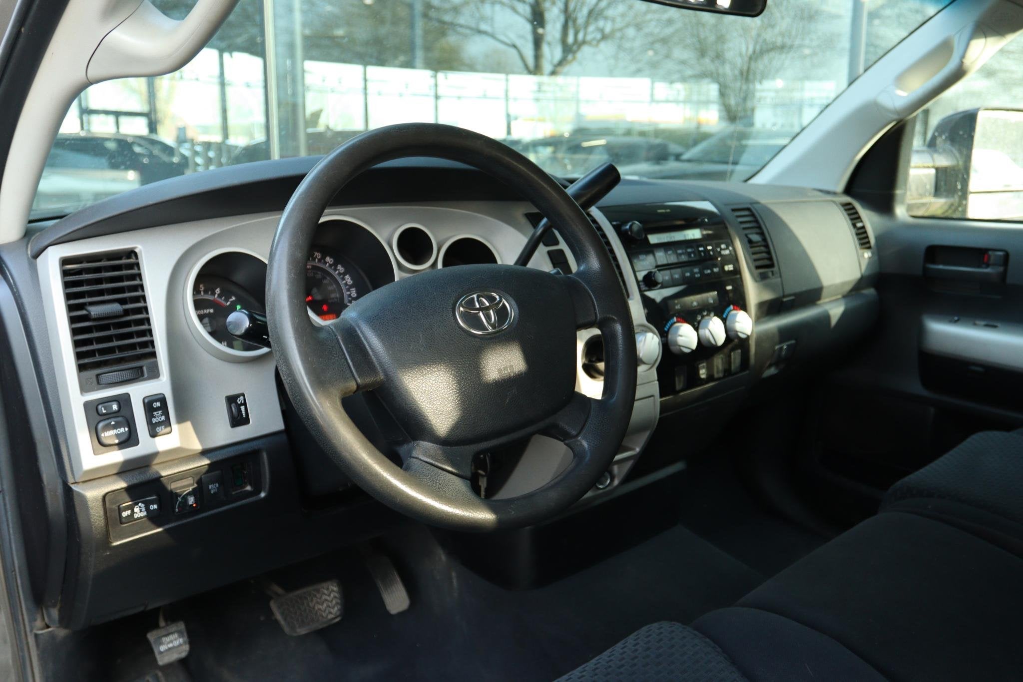 TOYOTA TUNDRA PICK-UP 5.7 V8 LPG-G3 AUT. LANG DOUBLE CAB 6-P, Auto's, Automaat, Stof, Gebruikt, 8 cilinders