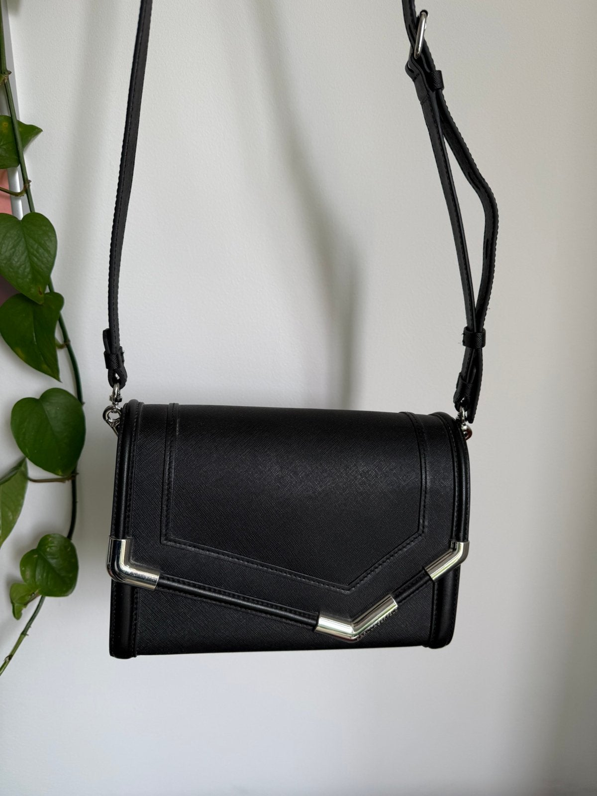 Karl Lagerfeld leren zwart schoudertas, Sieraden, Tassen en Uiterlijk, Overige merken, Zwart, Nieuw, Ophalen of Verzenden