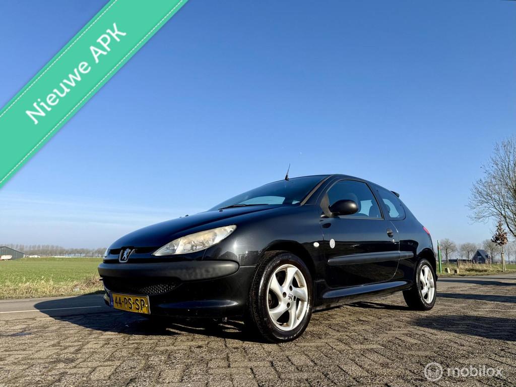Peugeot 206 1.4 X-Design, BJ 2004, APK Maart 2027, Zuinig, Auto's, Peugeot, Bedrijf, Te koop, ABS, Airbags, Alarm, Elektrische buitenspiegels