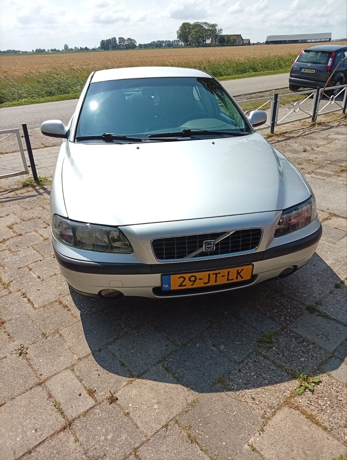 Volvo S60 2.4 140PK AUT 2002 Grijs, Auto's, Zwart, S60, Parkeersensor, 2435 cc