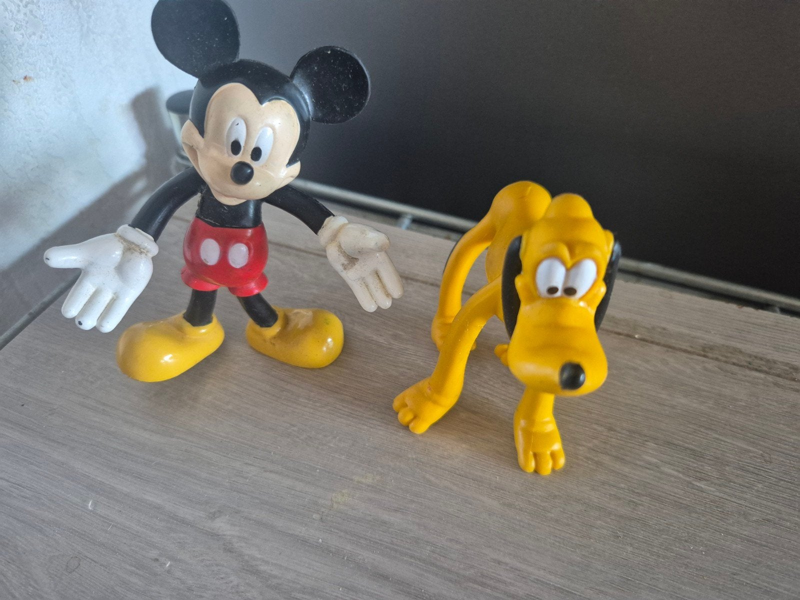 Mickey en Pluto, Ophalen of Verzenden, Zo goed als nieuw