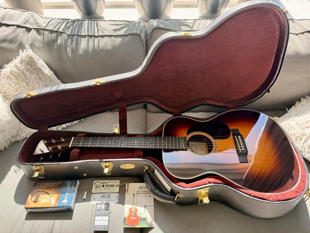 Martin 000-28EC SB Eric Clapton met K & K pickup ACTIE!, Muziek en Instrumenten, Snaarinstrumenten | Gitaren | Akoestisch, Zo goed als nieuw