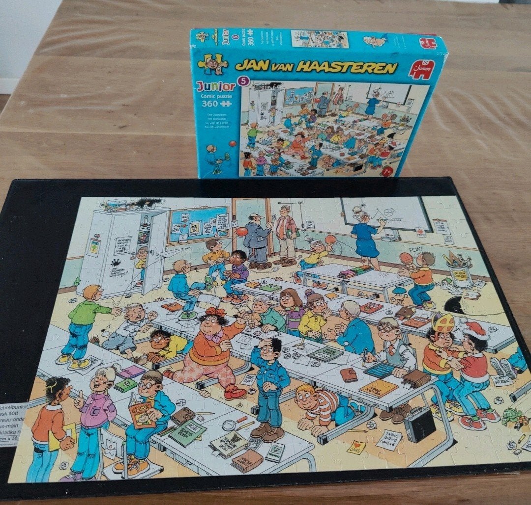 Jan van Haasteren Junior 360 stukjes - Het Klaslokaal, Ophalen of Verzenden, Meer dan 50 stukjes, Gebruikt, 6 jaar of ouder