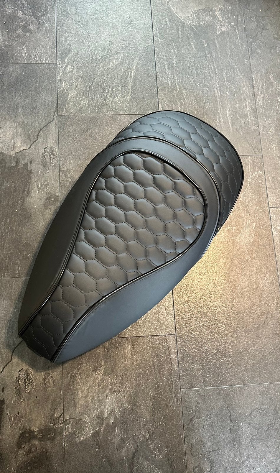 Custom Vespa Sprint/Primavera Mono Audi RS Zadel, Ophalen of Verzenden, Zo goed als nieuw