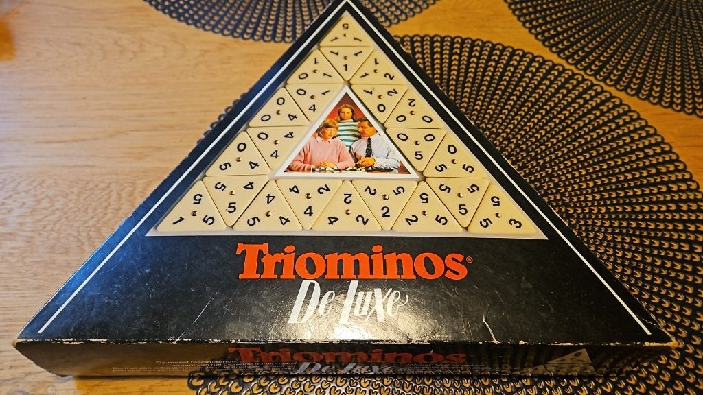 bordspel vintage compleet Triominos fraai, Een of twee spelers, Ophalen of Verzenden, Zo goed als nieuw