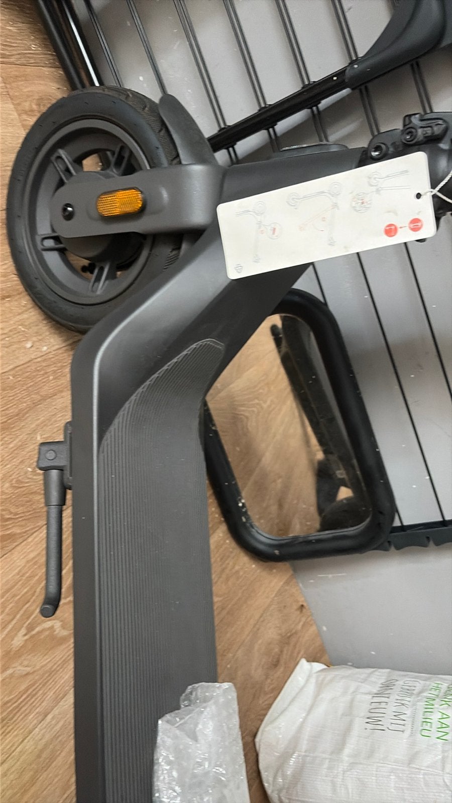 Xiaomi elektrische step (E-scooter), Fietsen en Brommers, Steps, Ophalen, Nieuw, Elektrische step (E-scooter)