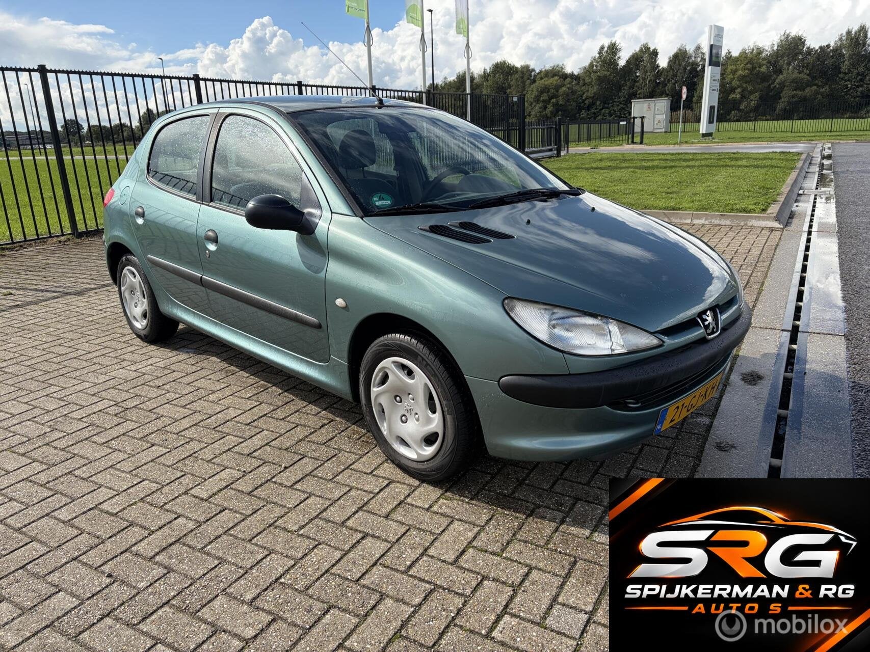 Peugeot 206 1.4 Gentry, Voorwielaandrijving, 31 €/maand, 4 cilinders, Elektrische ramen