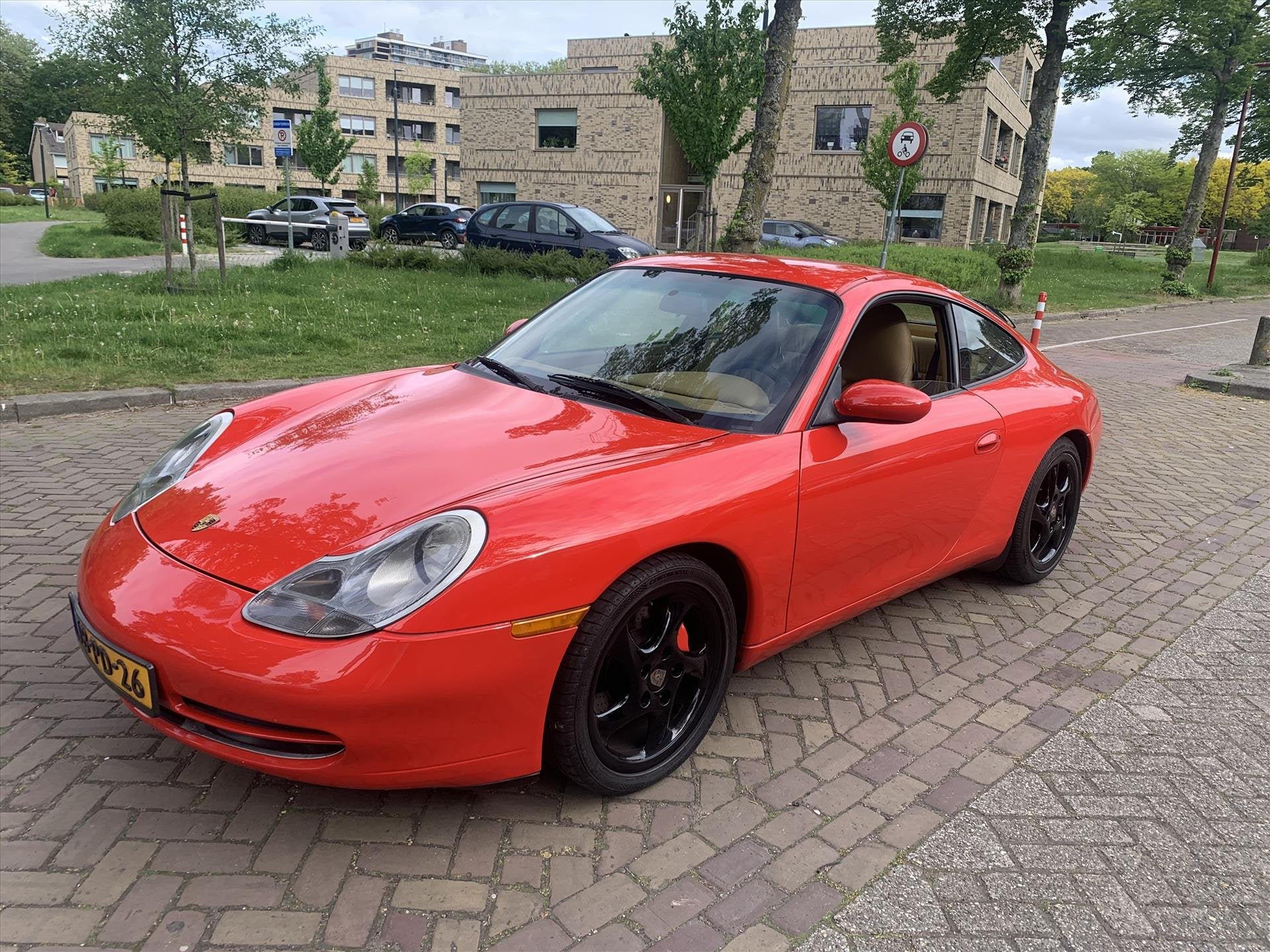 Porsche 911 3.4 CARRERA COUPE AUT, Auto's, Porsche, Gebruikt, 4 stoelen, 8 km/l, 6 cilinders