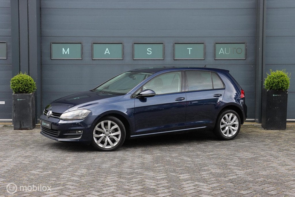 Volkswagen Golf 1.4 TSI Highline|DSG|Stoelverwarming|Cruise|, Auto's, Euro 5, Gebruikt, Zwart, 4 cilinders