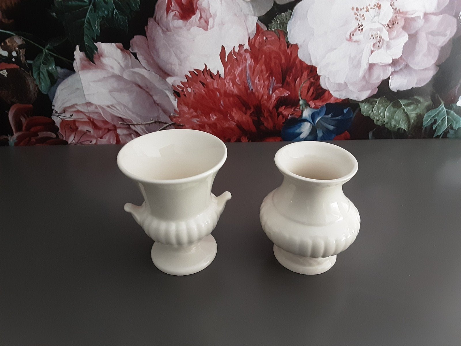 wedgwood Edme lepelvaasje in Nieuwstaat, Ophalen, Zo goed als nieuw, Aardewerk, Overige typen