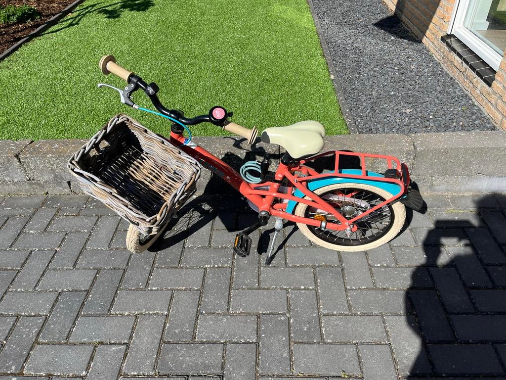 Kinderfiets Loekie 16 inch met mandje en terugtraprem, Ophalen of Verzenden, Zo goed als nieuw, Terugtraprem, 16 tot 20 inch