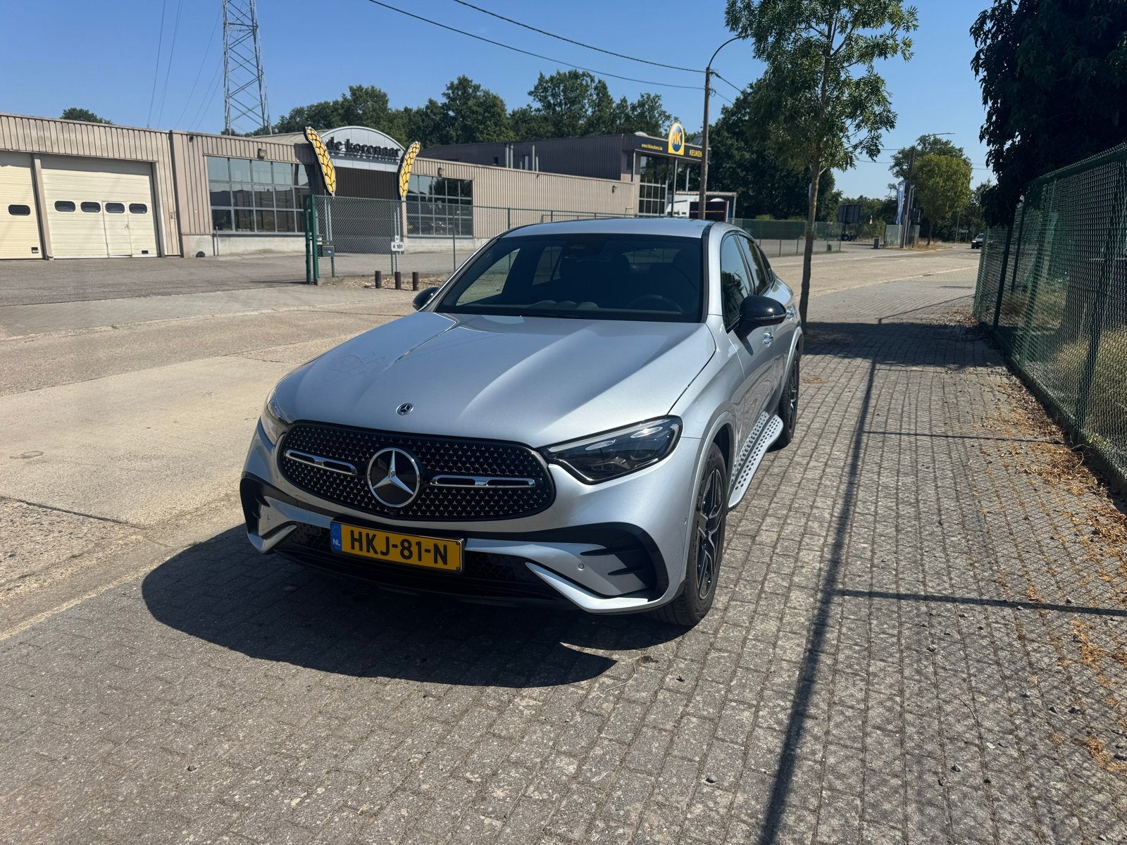 Mercedes-Benz GLC Coupé 200 4MATIC AMG-LINE 1e Eigenaar, Auto's, Mercedes-Benz, Automaat, Zwart, Vierwielaandrijving, Dealer onderhouden