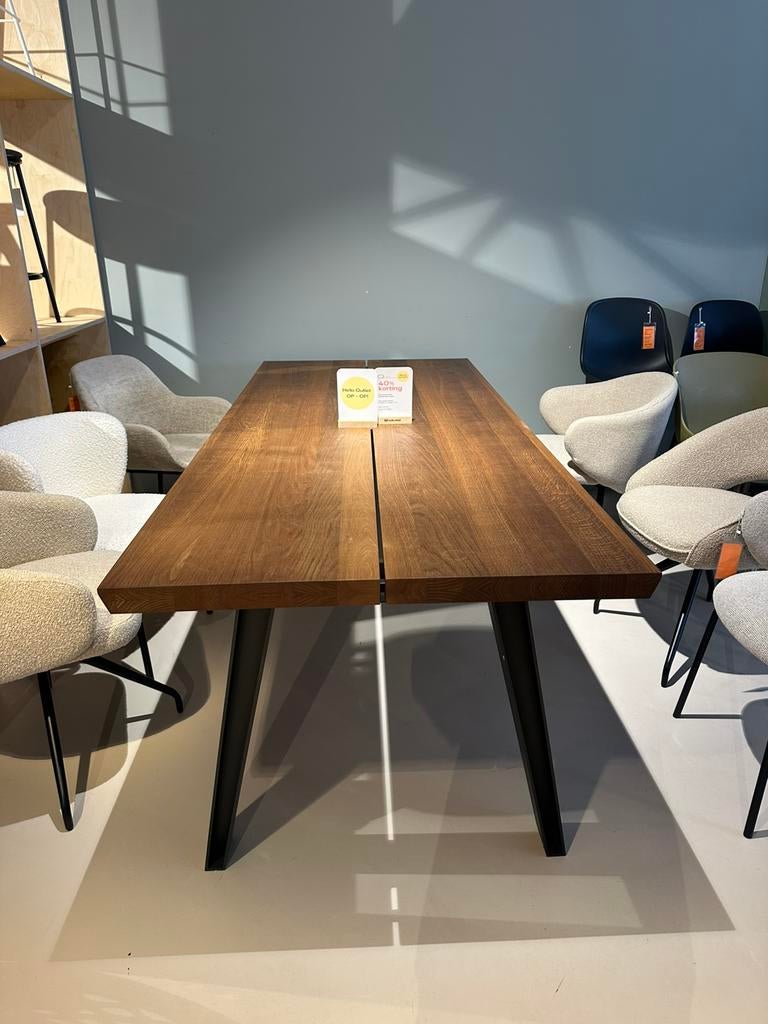 Qliv eettafel side to side noten geolied verjongd 240x100 cm, Huis en Inrichting, Tafels | Eettafels, Ophalen, Zo goed als nieuw