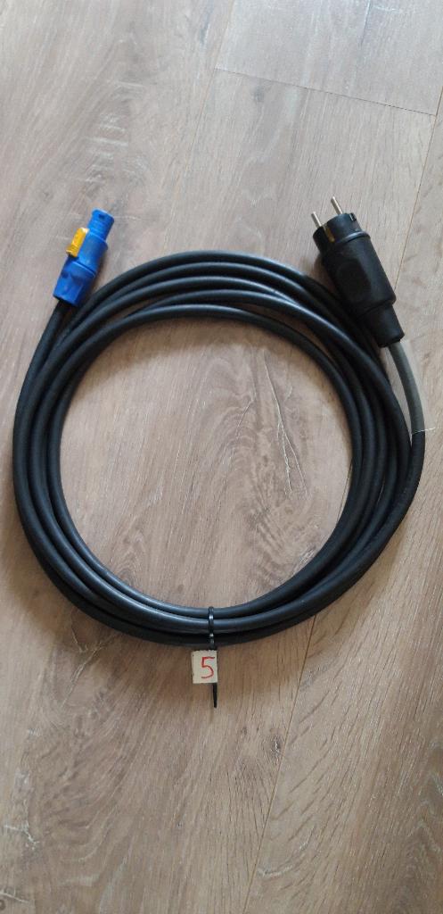 Schuko -> Neutrik Powercon kabel 5 meter 3G1,5, Ophalen of Verzenden, Zo goed als nieuw, Overige typen